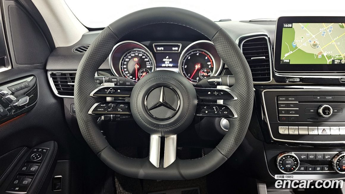 Mercedes-Benz GLE-Class 2017