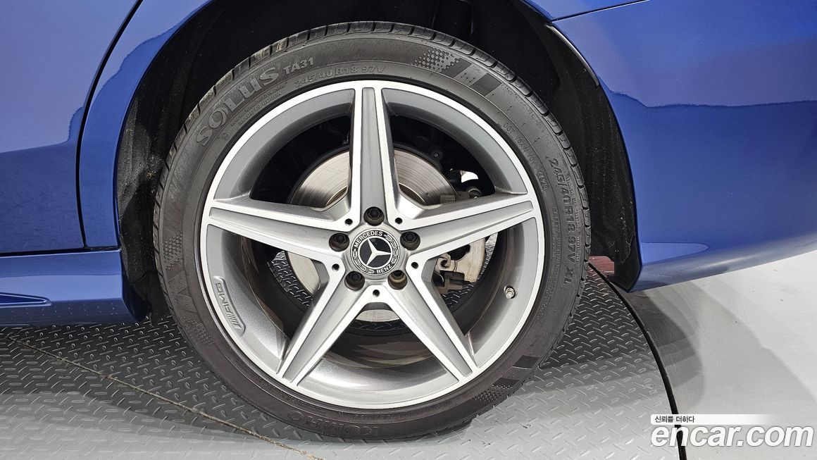 Mercedes-Benz C-Class 2018