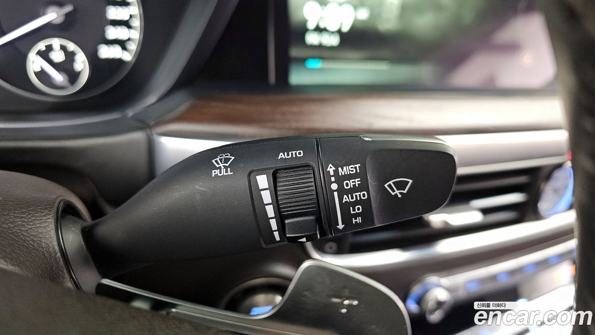 Genesis G90 2019
