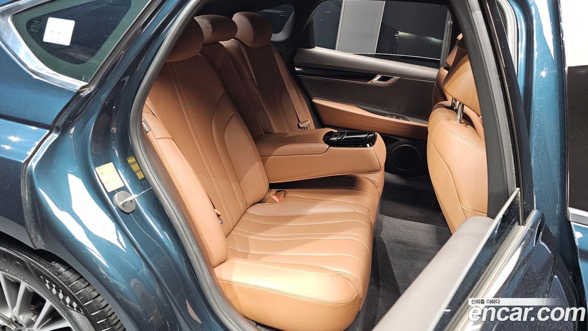 Genesis G80 2021