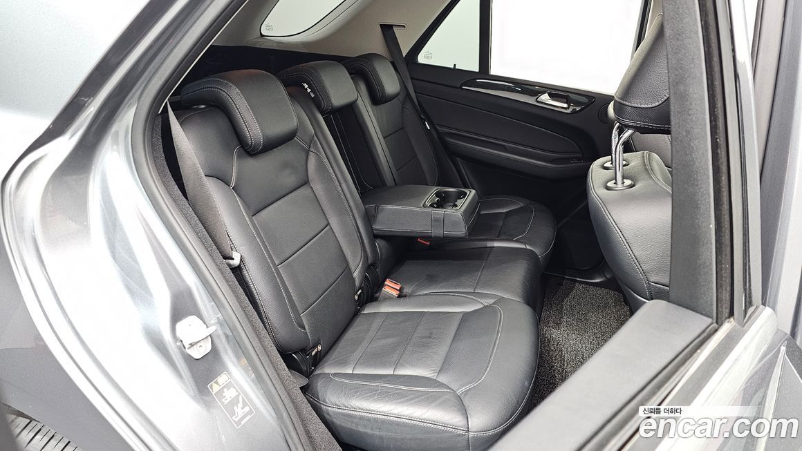 Mercedes-Benz GLE-Class 2017