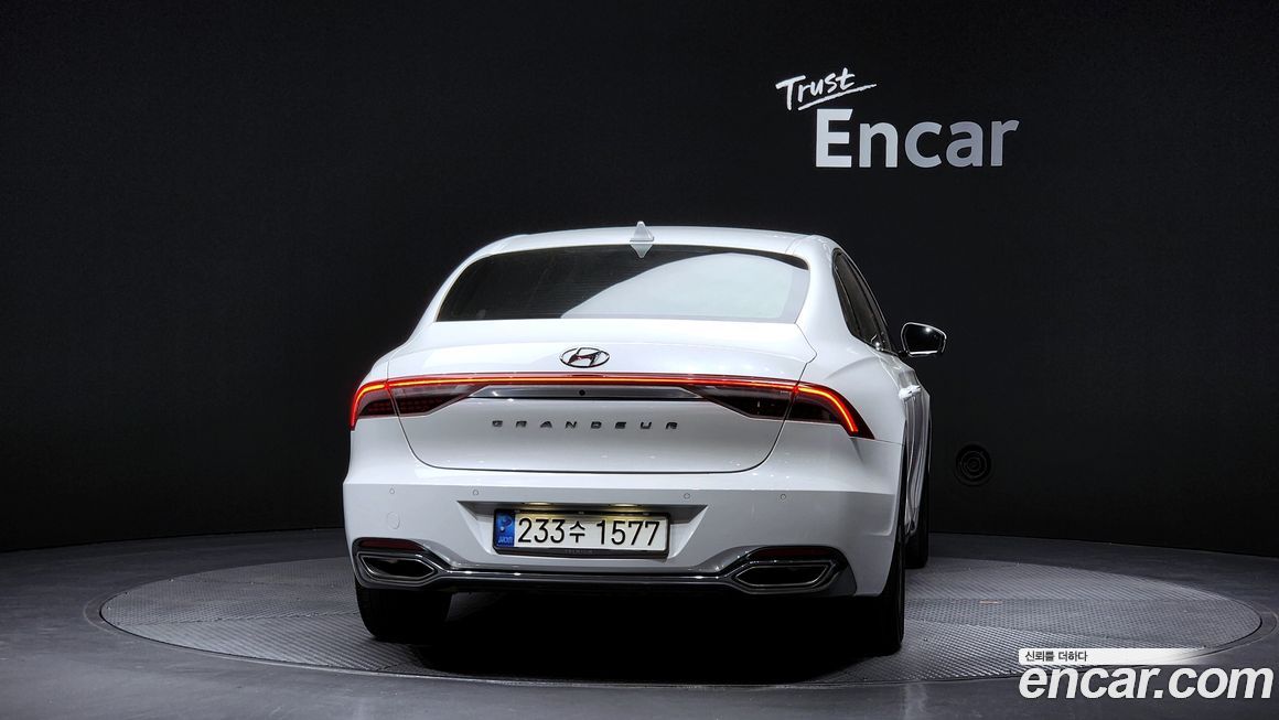 Hyundai Grandeur 2022