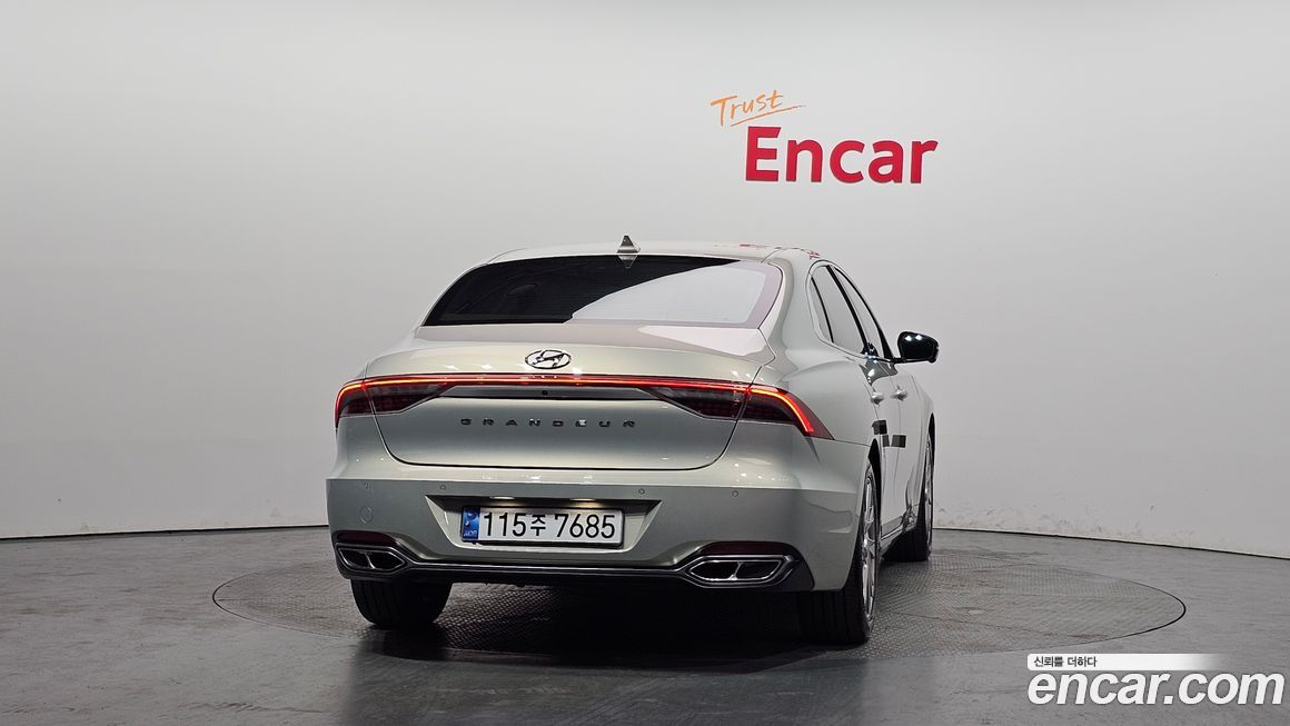 Hyundai Grandeur 2021