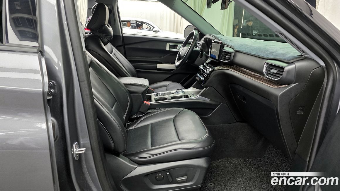 Ford Explorer 2021