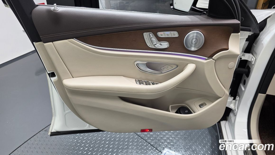 Mercedes-Benz E-Class 2019