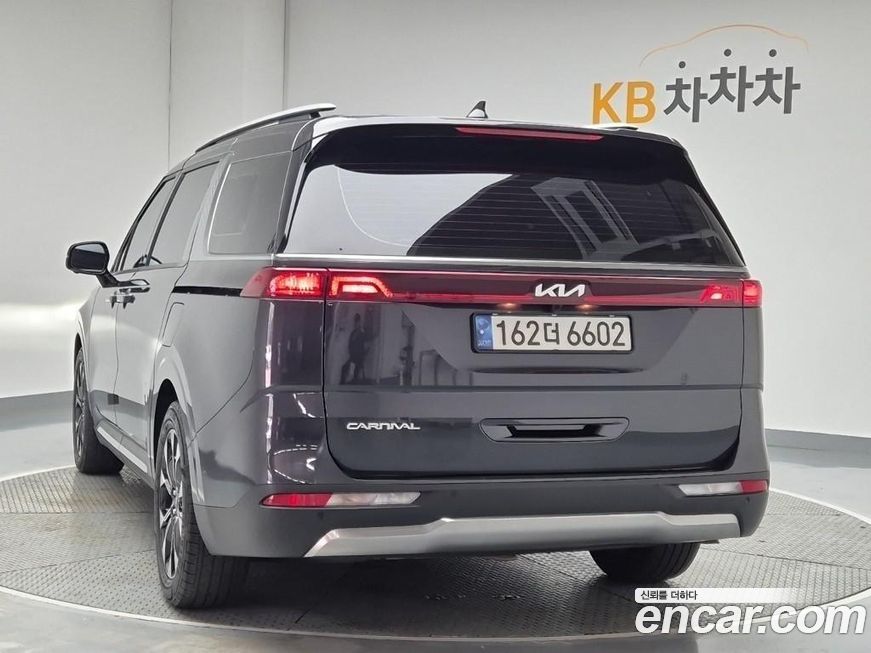 Kia Canival 2023
