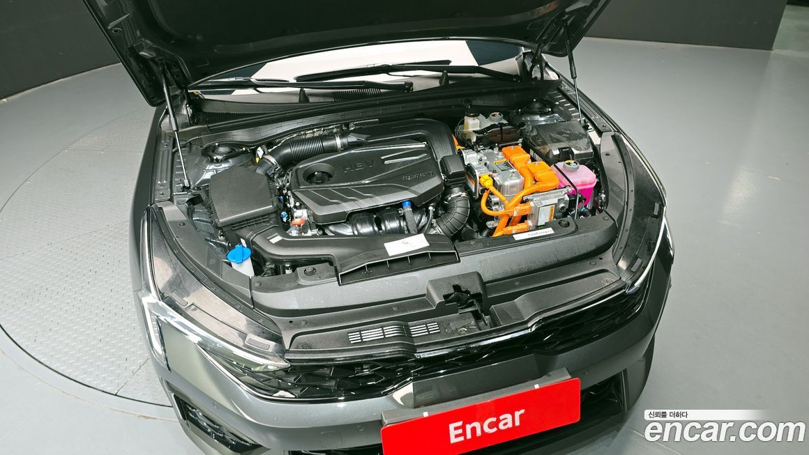 Kia K5 2025
