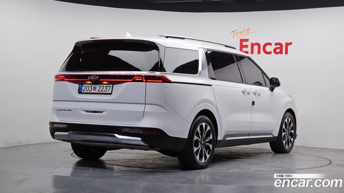 Kia Canival 2021