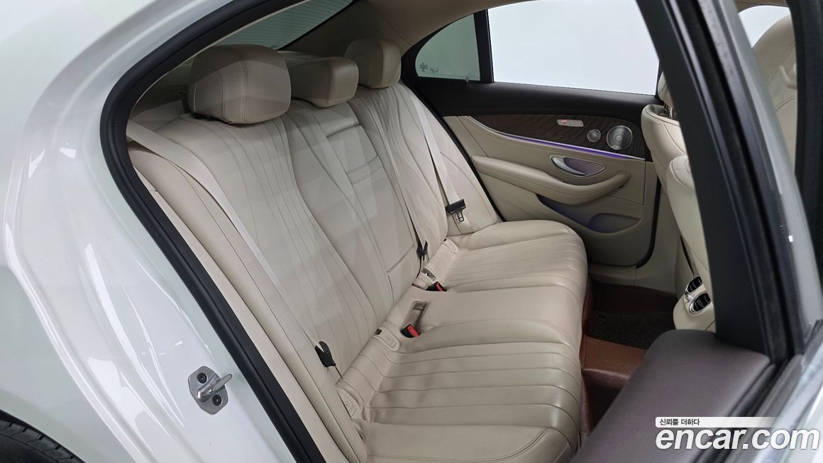 Mercedes-Benz E-Class 2019