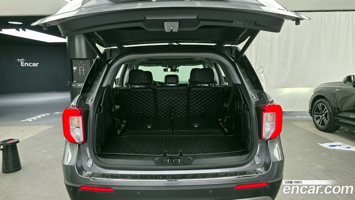 Ford Explorer 2021