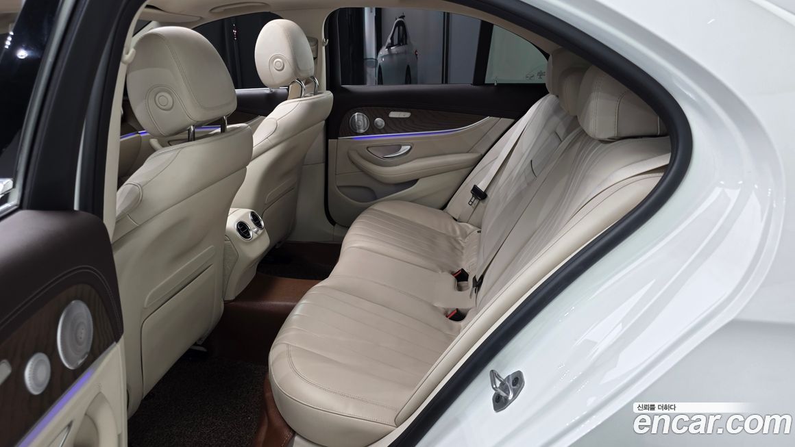 Mercedes-Benz E-Class 2019