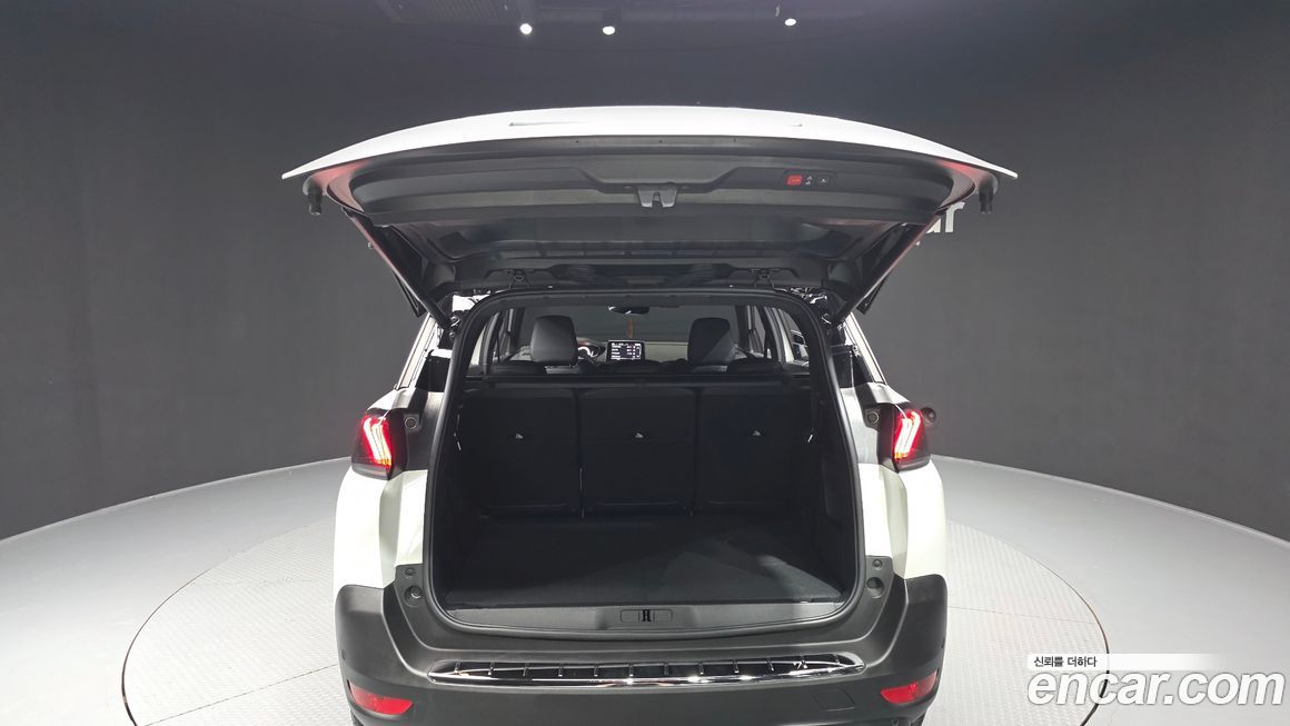 Peugeot 5008 2024
