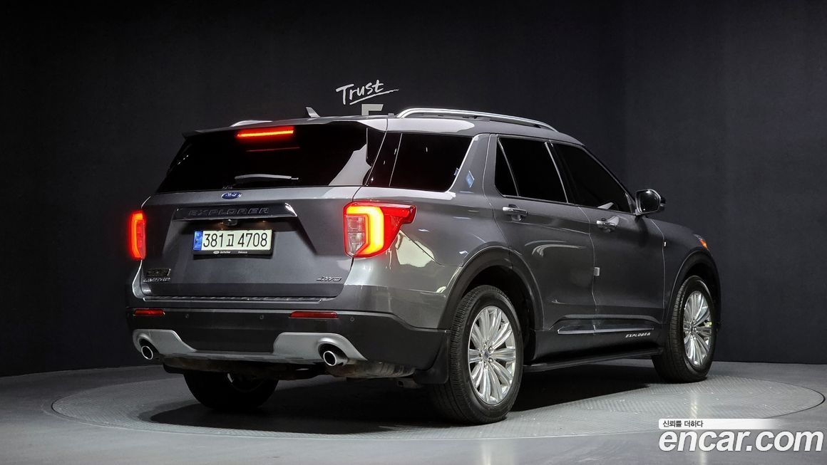 Ford Explorer 2021
