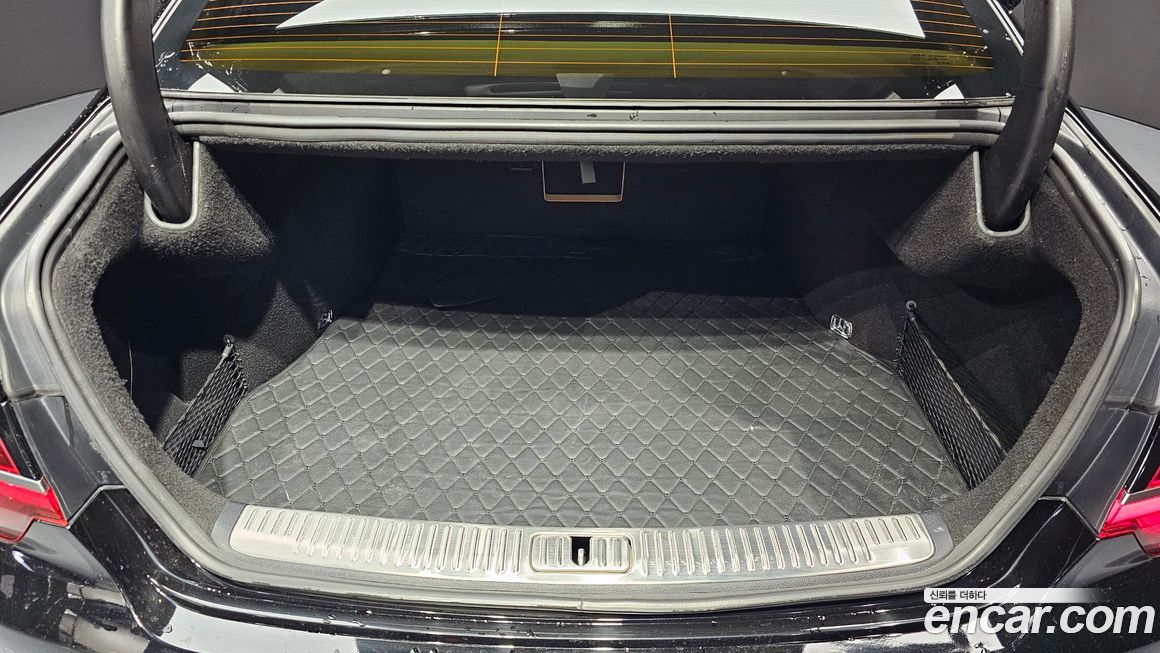 Kia K9 2022