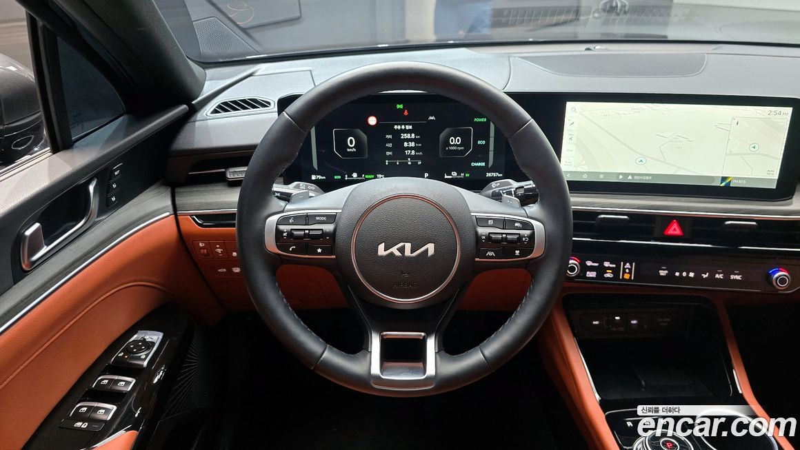 Kia K5 2025