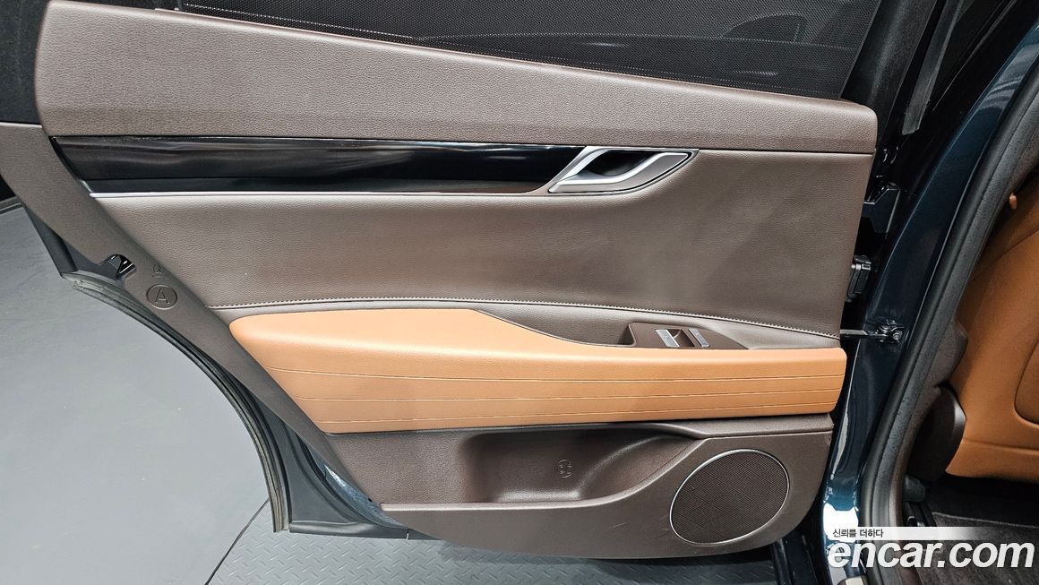 Genesis G80 2021