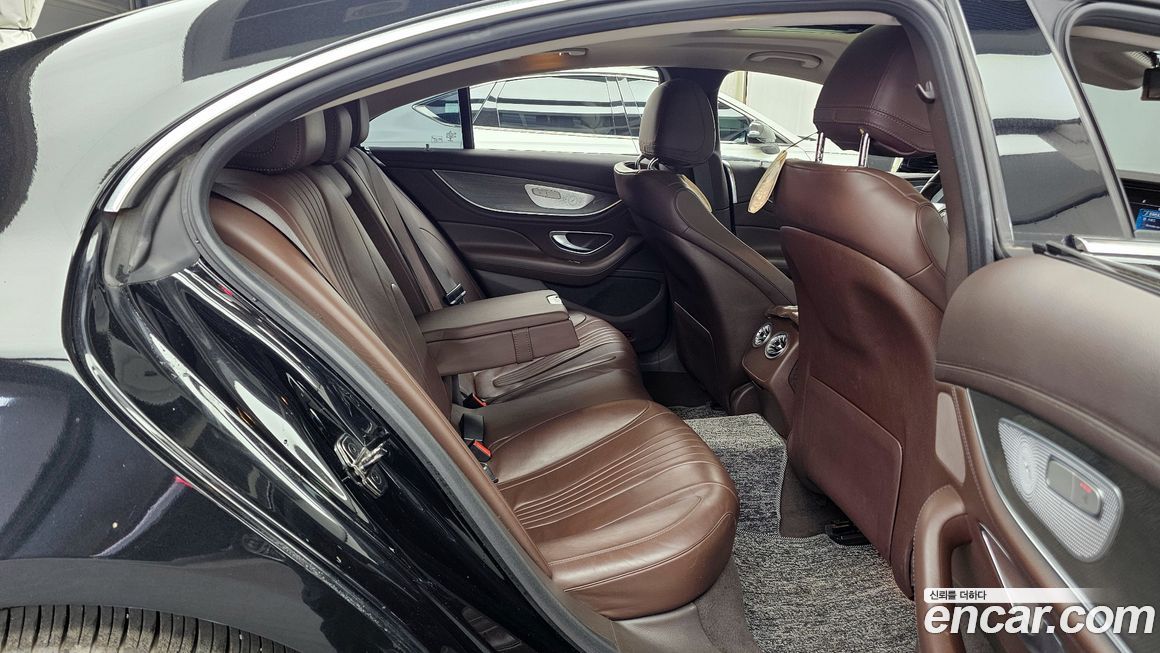 Mercedes-Benz CLS-Class 2019