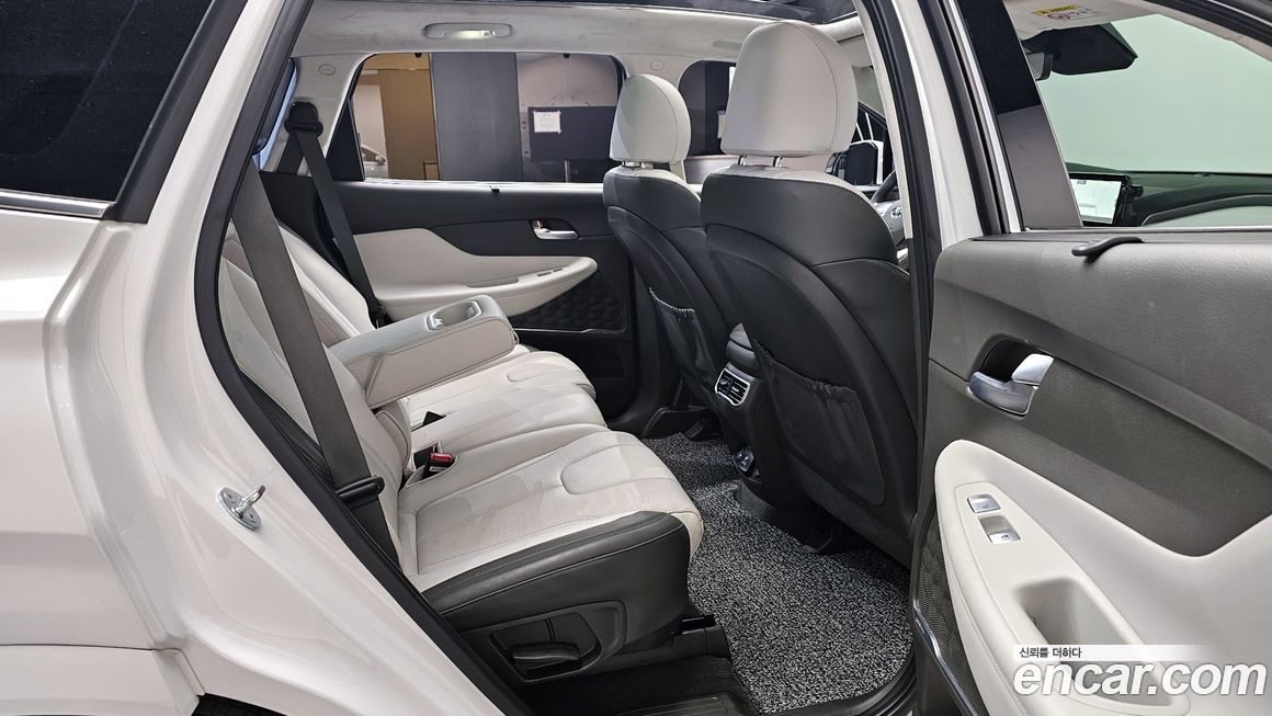 Hyundai Santafe 2023