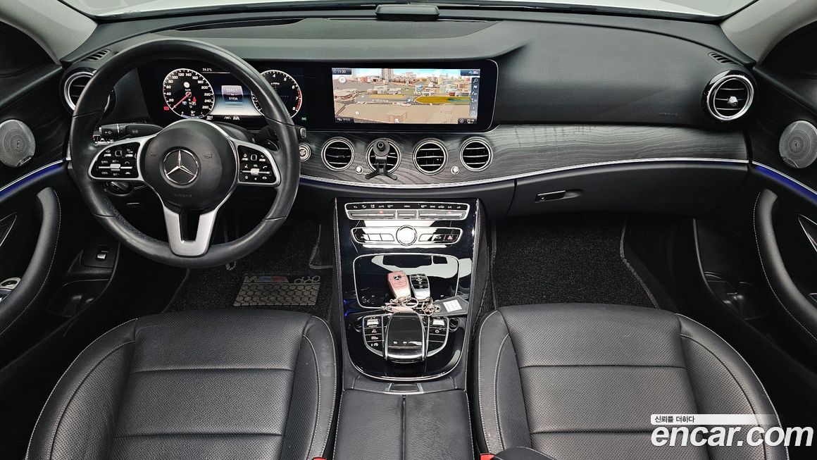 Mercedes-Benz E-Class 2020