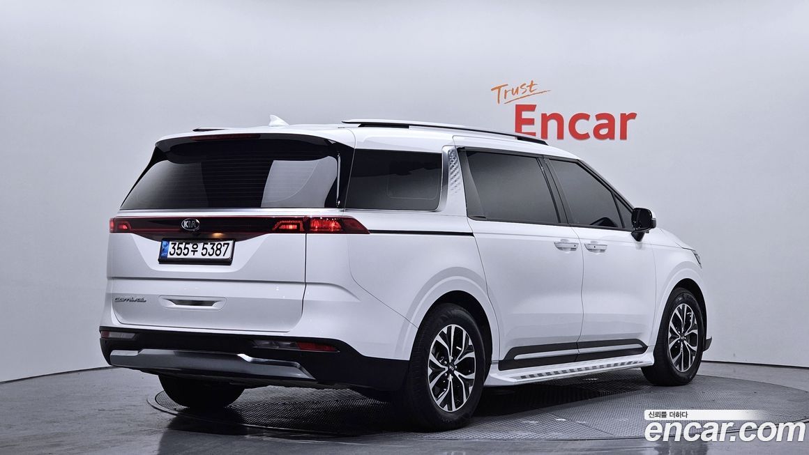 Kia Canival 2021