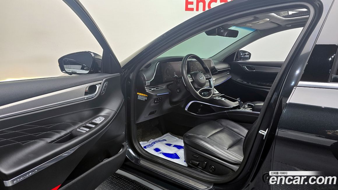 Hyundai Grandeur 2020