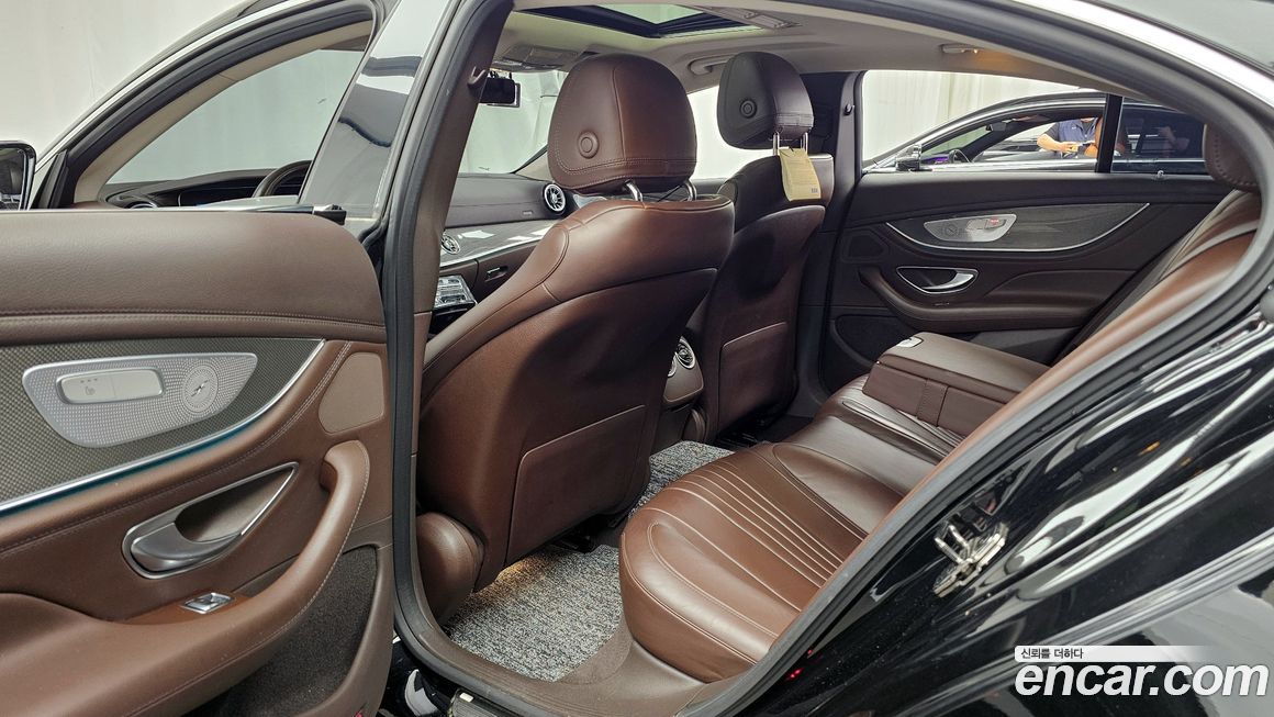 Mercedes-Benz CLS-Class 2019