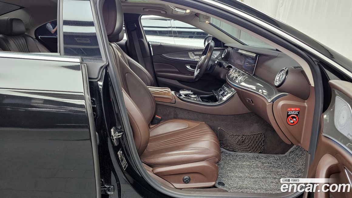 Mercedes-Benz CLS-Class 2019