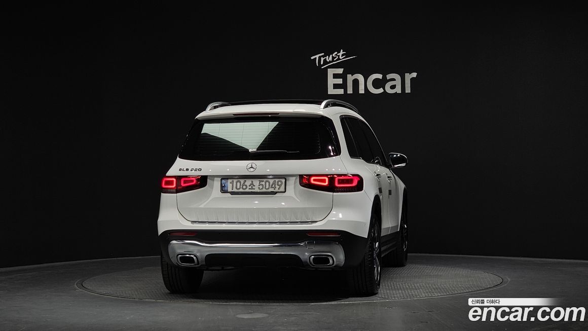 Mercedes-Benz GLB-Class 2020