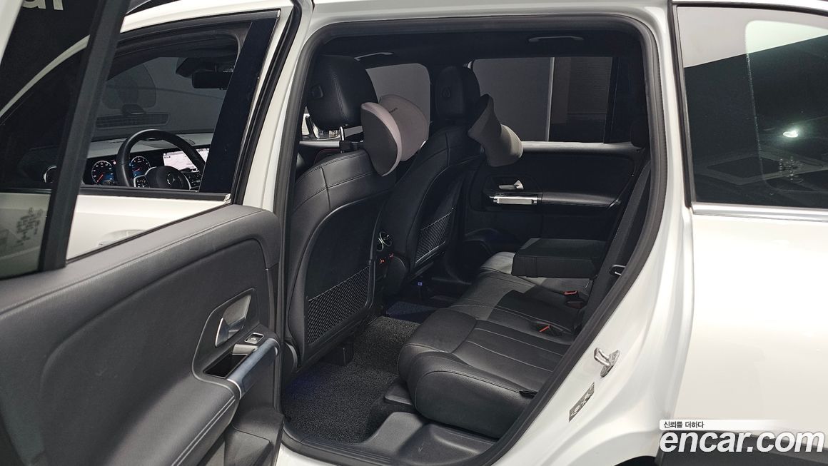 Mercedes-Benz GLB-Class 2020