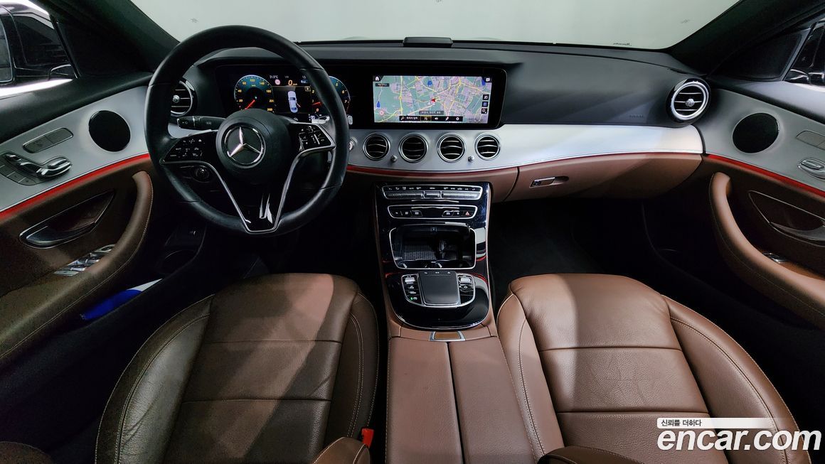 Mercedes-Benz E-Class 2021
