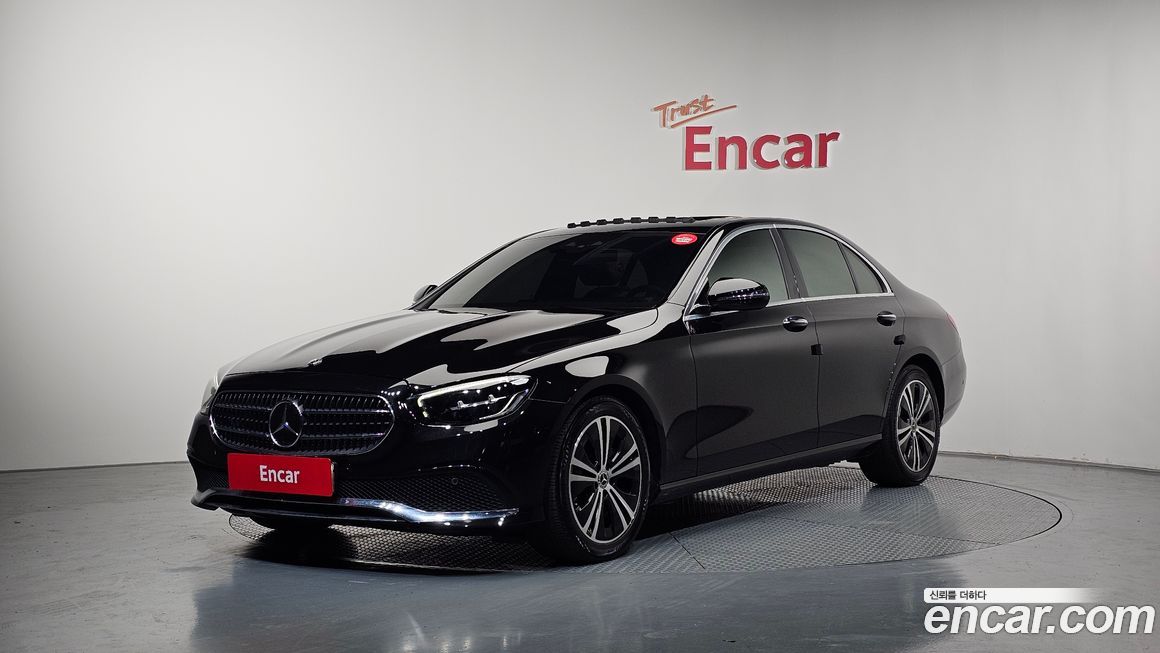 Mercedes-Benz E-Class 2021