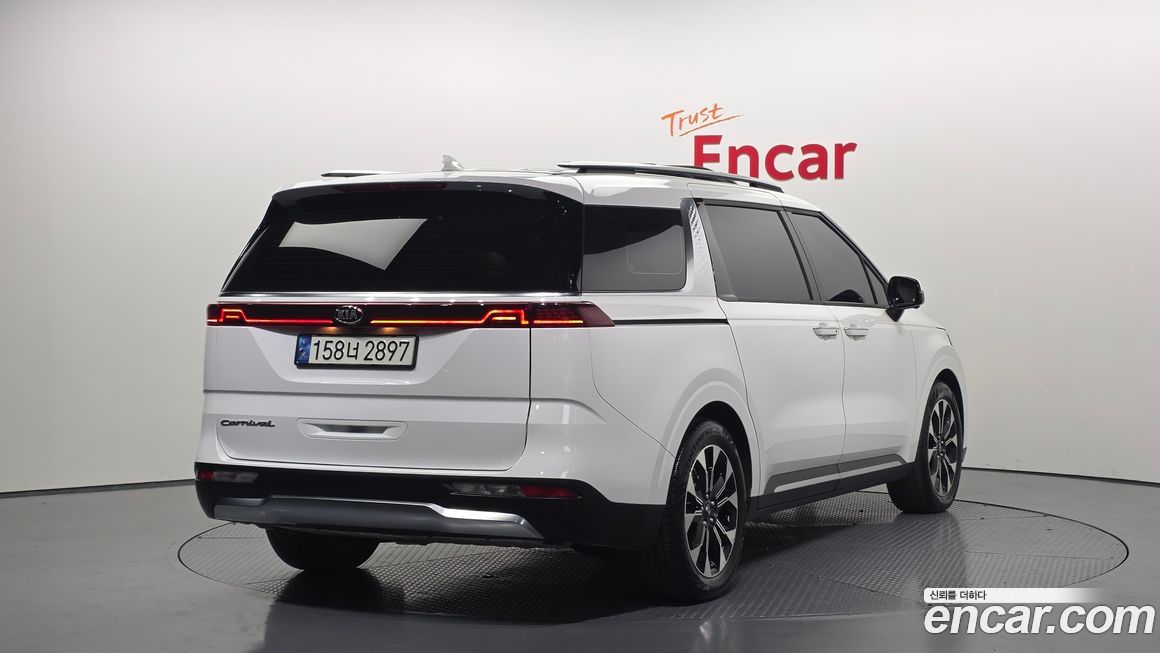 Kia Canival 2021