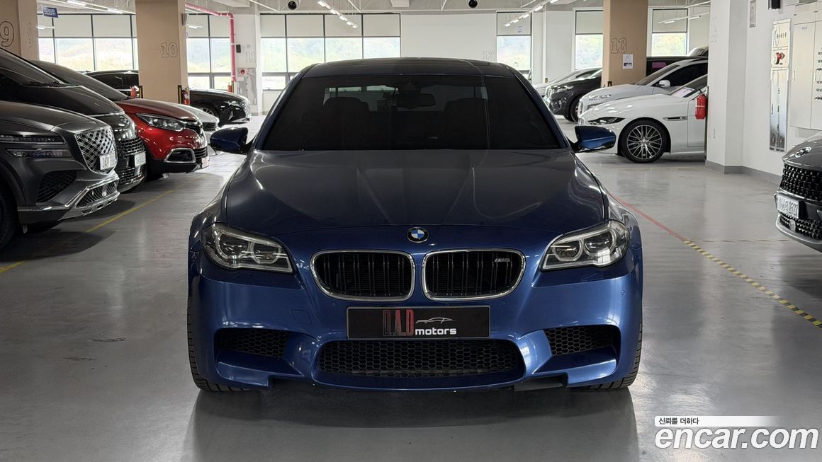 BMW M5 2015