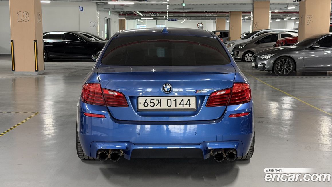 BMW M5 2015