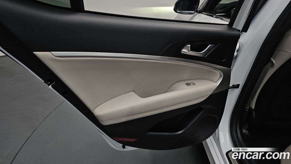 Genesis G70 2023