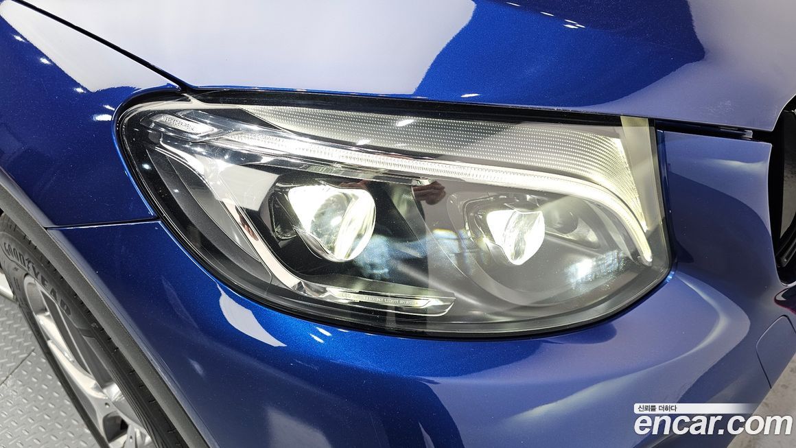 Mercedes-Benz GLC-Class 2018