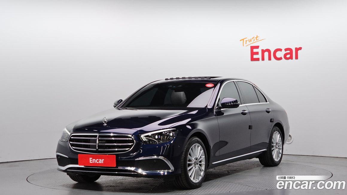 Mercedes-Benz E-Class 2021