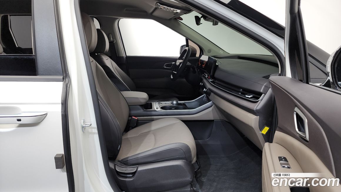 Kia Canival 2025