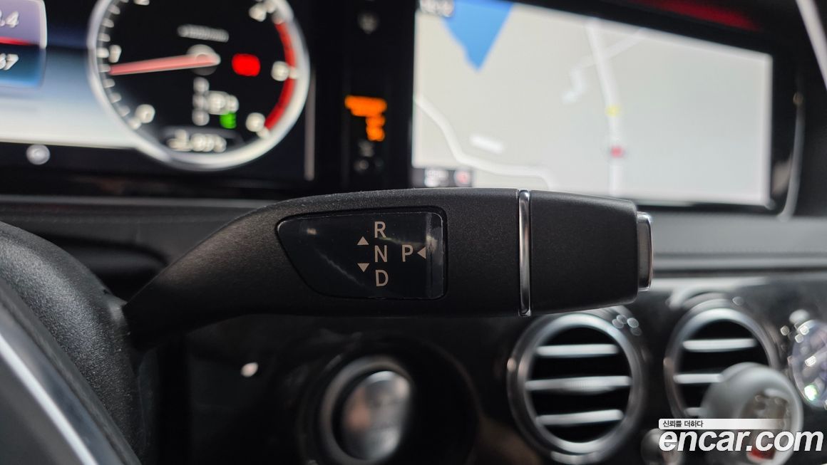 Mercedes-Benz S-Class 2016