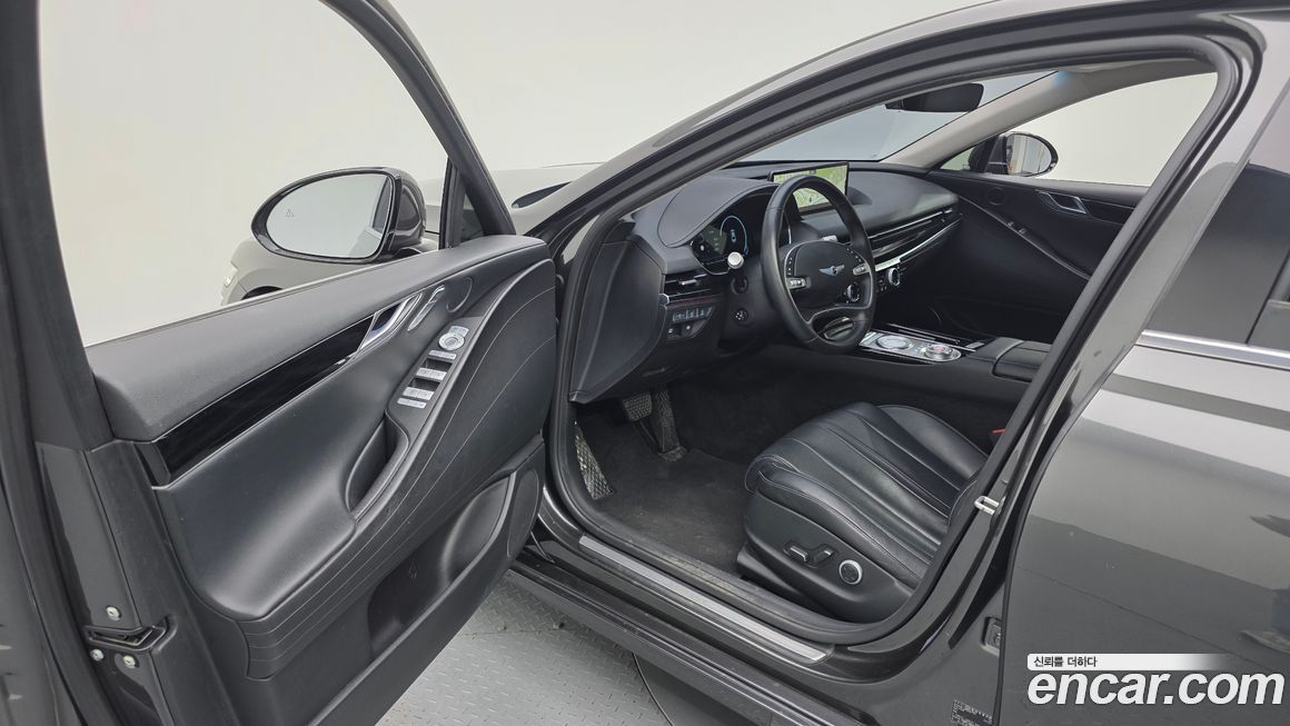 Genesis G80 2022