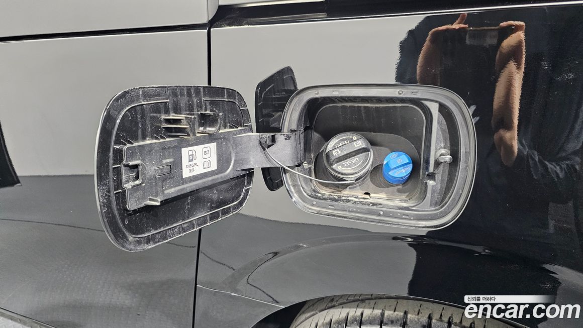 Hyundai Staria 2025