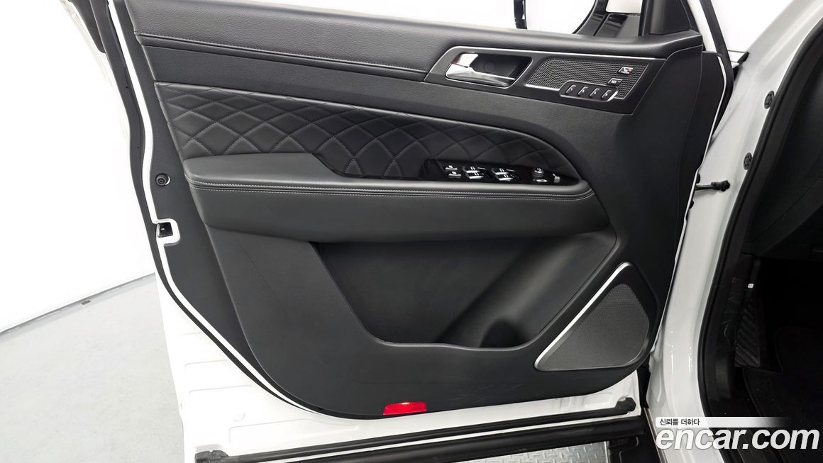 KG_Mobility_Ssangyong Rexton 2024