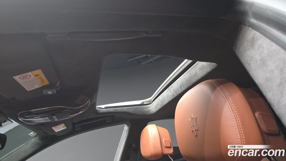 Maserati Ghibli 2017