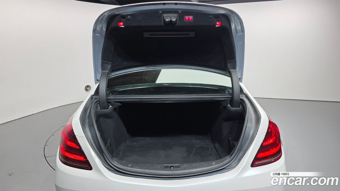 Mercedes-Benz S-Class 2016