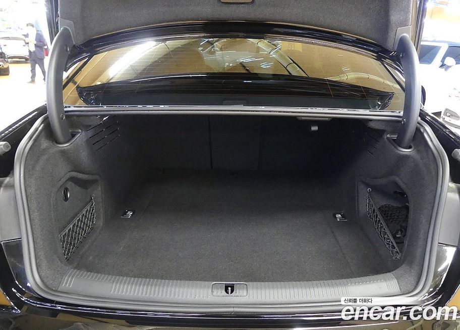 Audi A4 2023