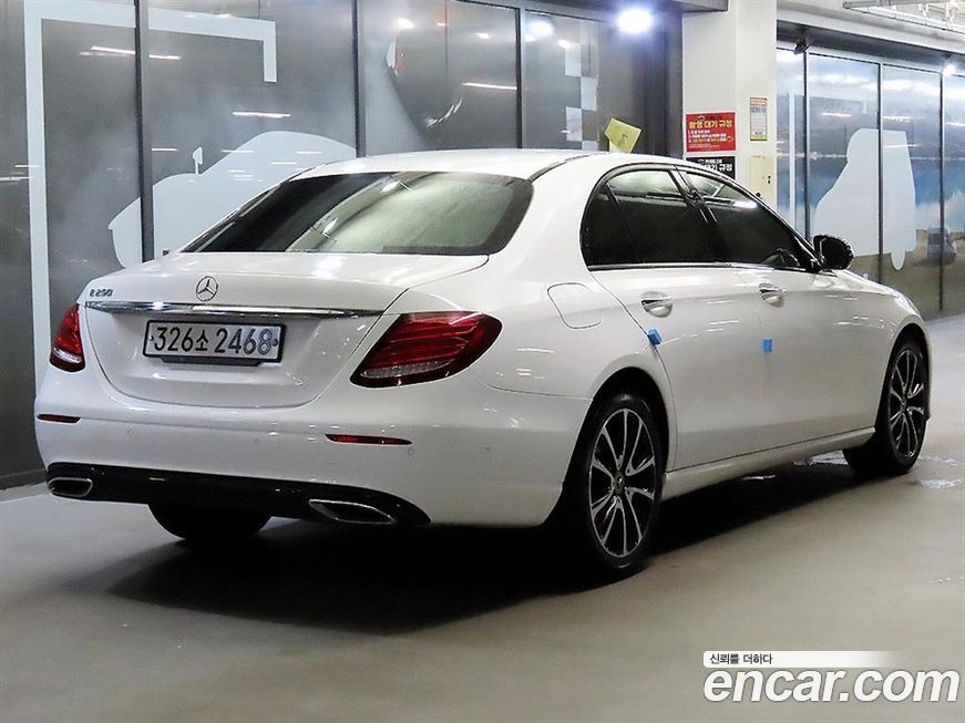 Mercedes-Benz E-Class 2020