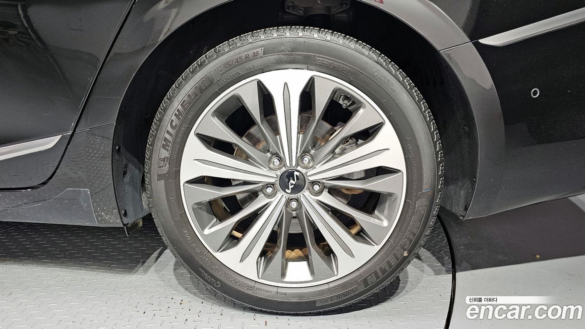 Kia K8 2023