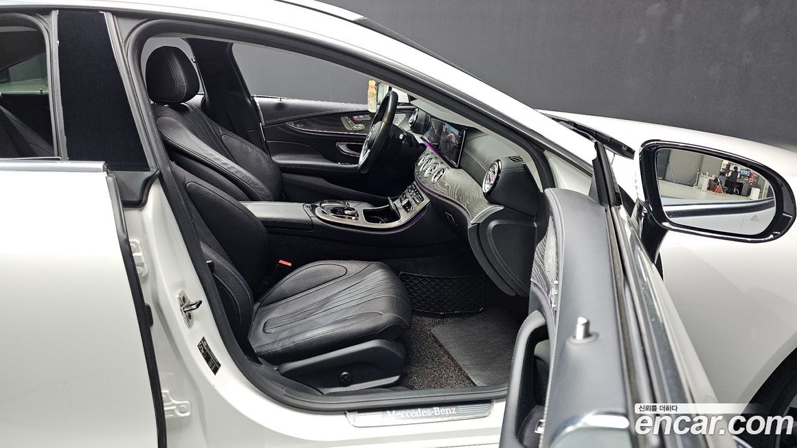 Mercedes-Benz CLS-Class 2019