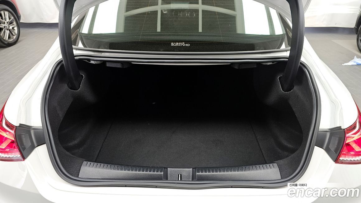 Mercedes-Benz CLA-Class 2022