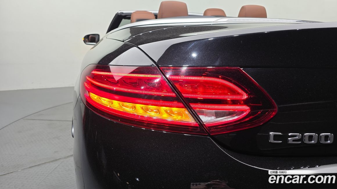 Mercedes-Benz C-Class 2020